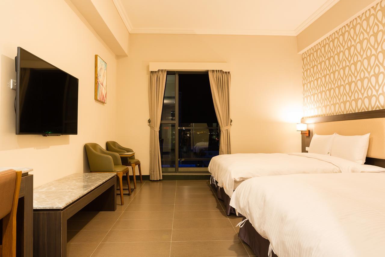 V-Hotel T'ai-tung Esterno foto